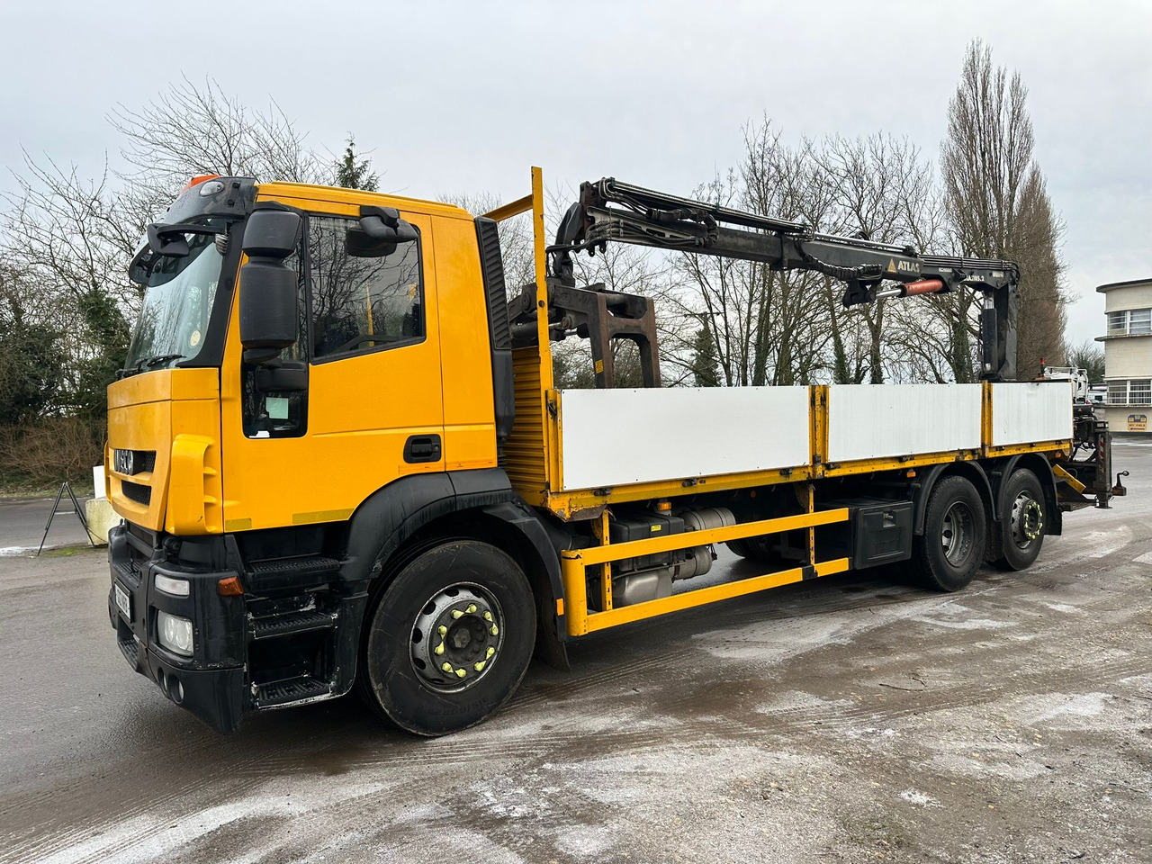 Lastbil med lad 2013 Iveco Strails Dropside/Crane Truck: billede 8