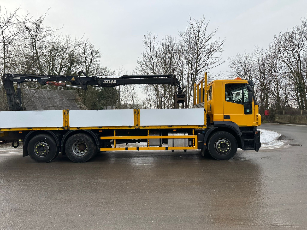 Lastbil med lad 2013 Iveco Strails Dropside/Crane Truck: billede 23