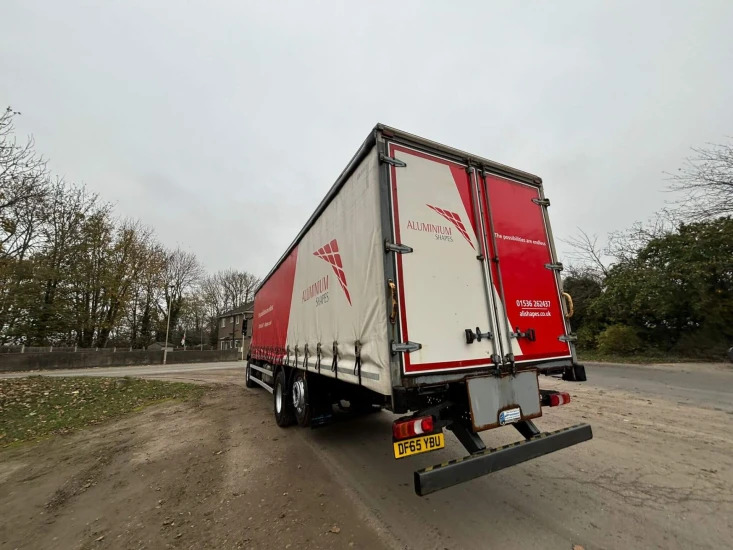 Lastbil med presenning 2016 Mercedes Actros 2533 Curtainside Truck YBU Actros: billede 8