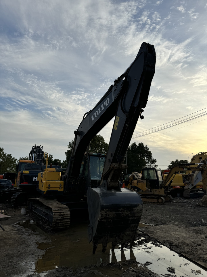 Bæltegravemaskine VOLVO EC220D: billede 14