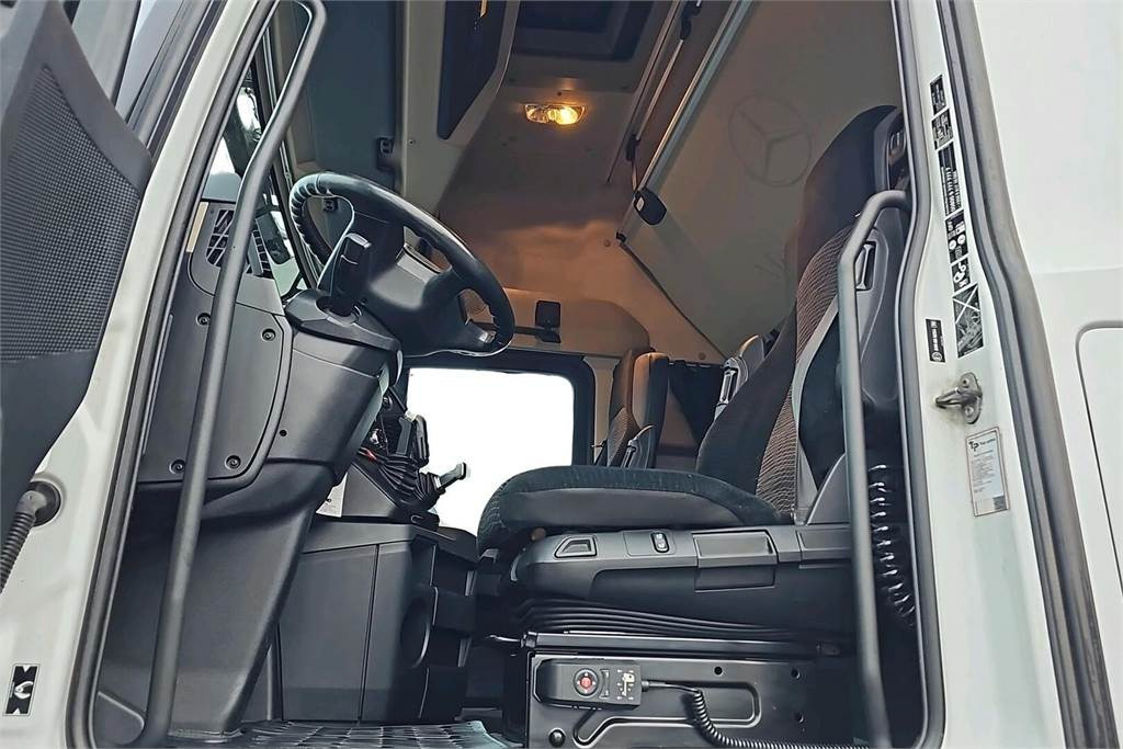 Trækker Mercedes-Benz Actros 2653: billede 14