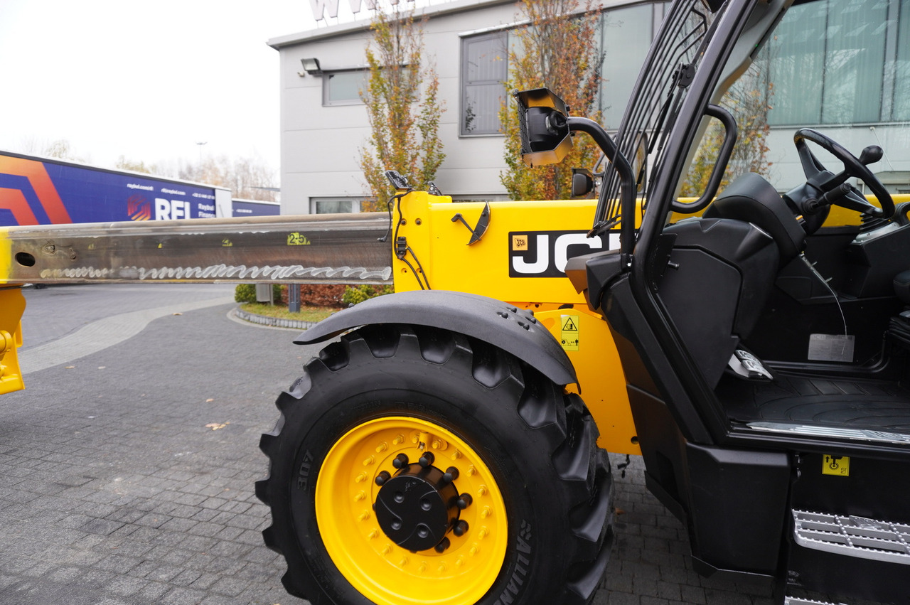 Teleskophjullæsser JCB 560-80 / 6 ton lifting capacity / power 146 HP: billede 22