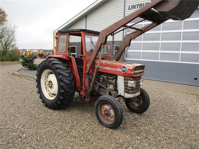 Leje en Massey Ferguson 165 Med Trucktårn og Frontlæsser  Massey Ferguson 165 Med Trucktårn og Frontlæsser: billede 13