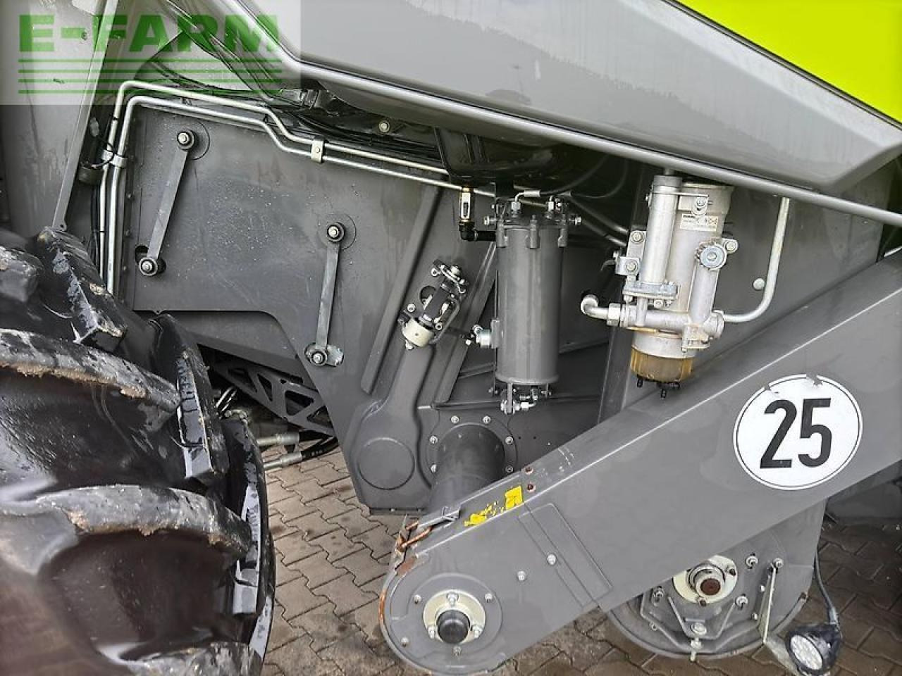 Mejetærsker CLAAS lexion 7500 tt: billede 9