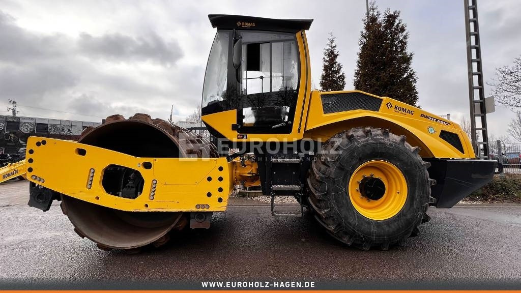 Kompaktor Bomag Stachelwalze BW 213 PDH-5, Schnellgang, Walzenzug: billede 13