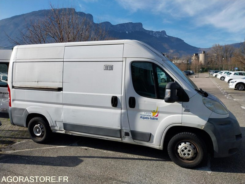 Leje en  Fiat Ducato de 2009 - 76 399 kms ( AB-774-WB) Fiat Ducato de 2009 - 76 399 kms ( AB-774-WB): billede 12