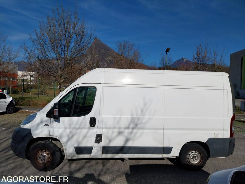 Leje en  Fiat Ducato de 2013 avec Hayon arrière - 124 581 kms ( DA-240-SV) Fiat Ducato de 2013 avec Hayon arrière - 124 581 kms ( DA-240-SV): billede 8