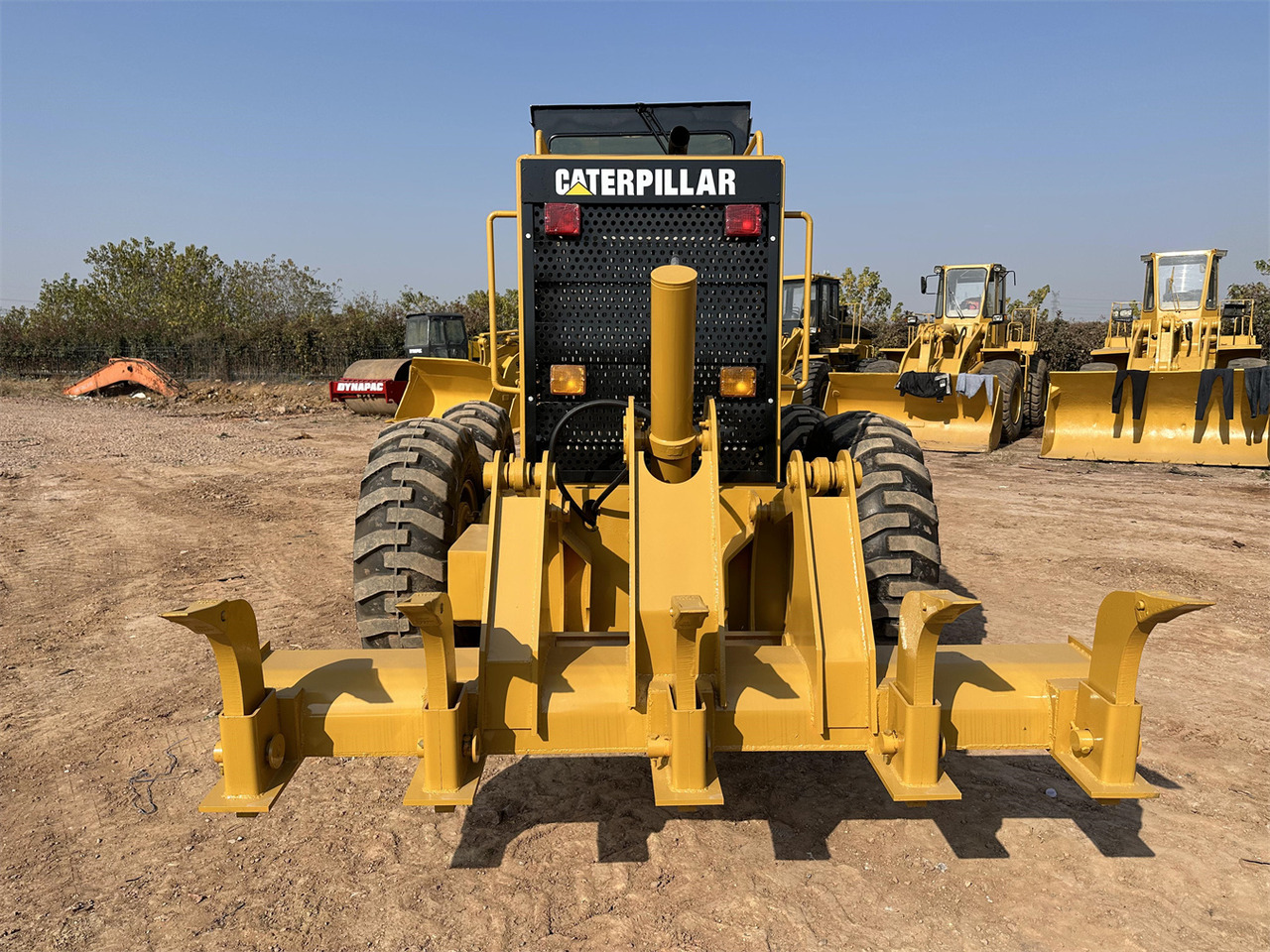 Grader CATERPILLAR 140H: billede 10