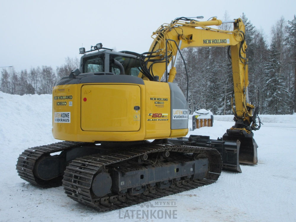 Bæltegravemaskine New Holland E150BSR-2 Blade Runner: billede 8