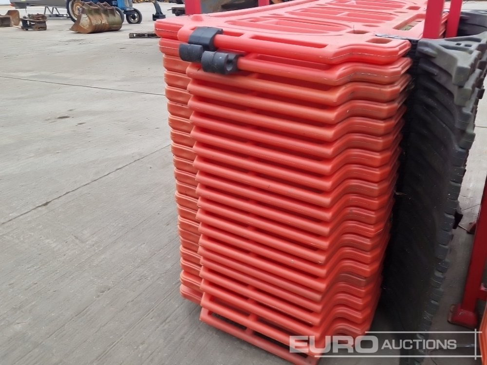 Bygningsudstyr Stillage of Plastic Pedestrian Fencing (3 of): billede 20